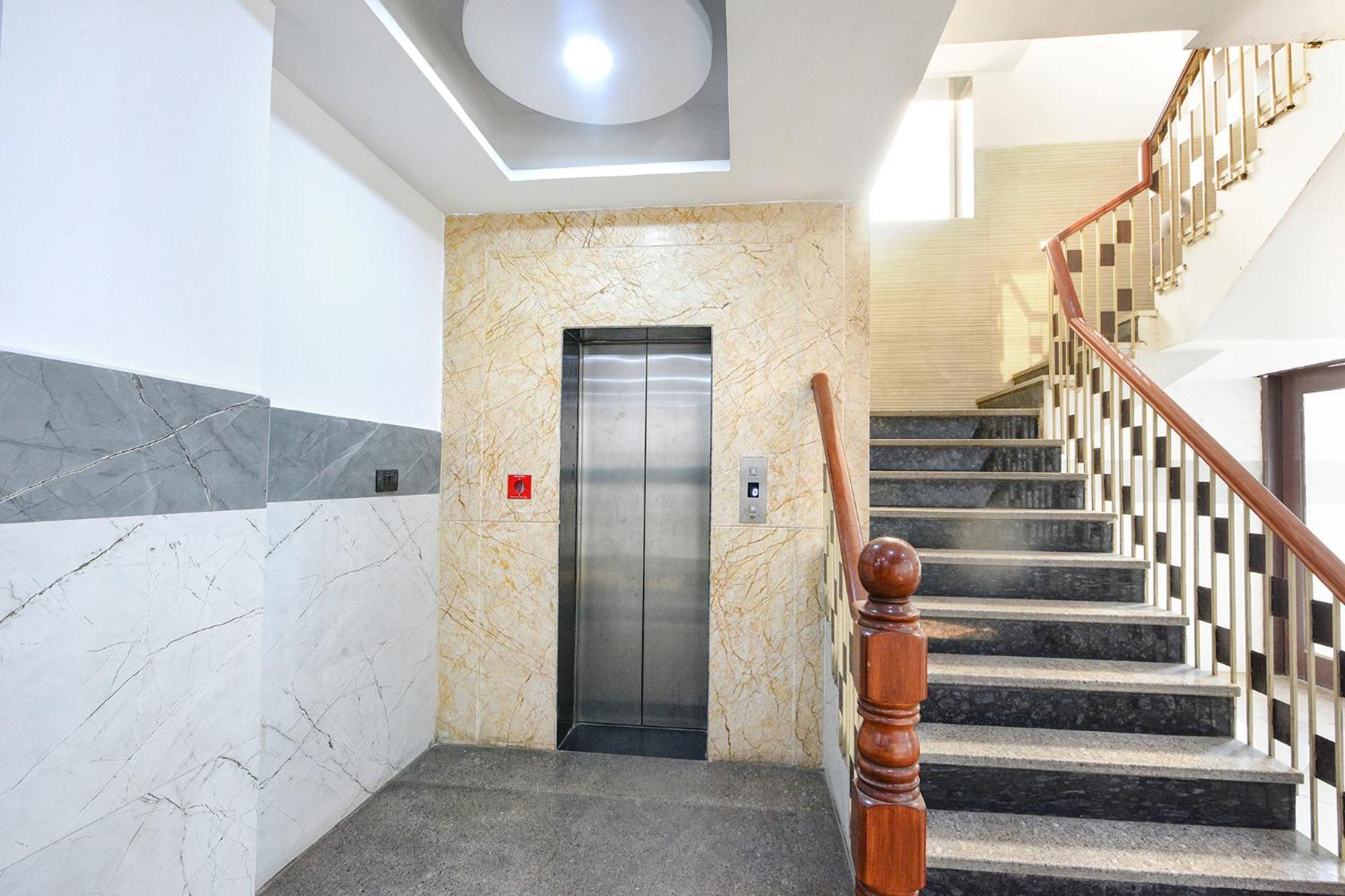 Fabhotel Vibe Noida Eksteriør bilde