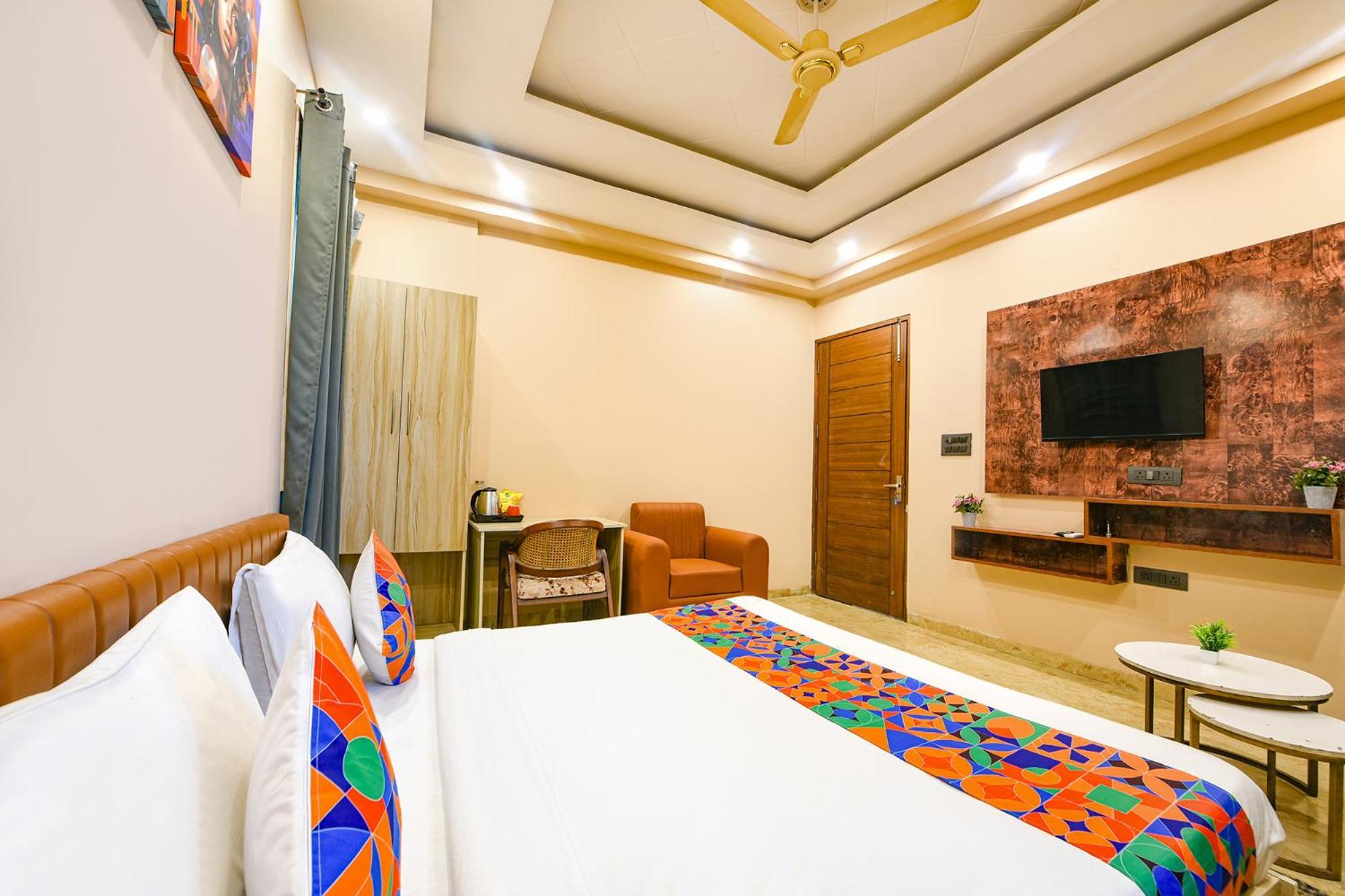 Fabhotel Vibe Noida Eksteriør bilde